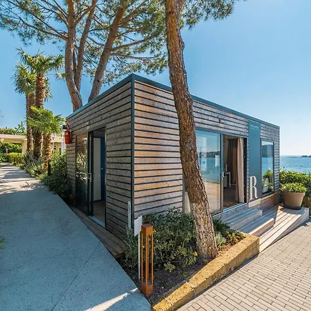 Campsite Concept Village Piccola Gardiola San Felice del Benaco