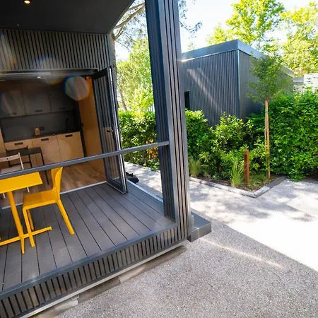 Campsite Concept Village Piccola Gardiola San Felice del Benaco