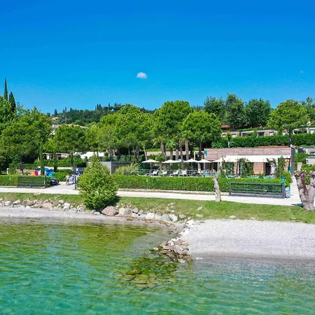 Campsite Concept Village Piccola Gardiola San Felice del Benaco