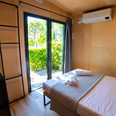 Concept Village Piccola Gardiola Campsite San Felice del Benaco