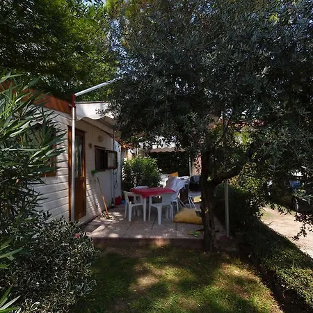 Campsite Concept Village Piccola Gardiola 3*
